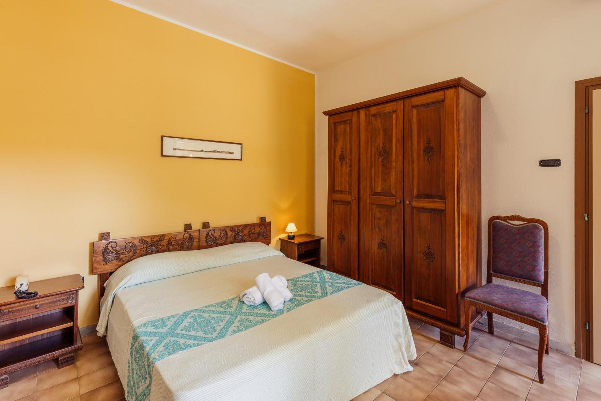 Malaspina Hotel & Resort Bosa Εξωτερικό φωτογραφία