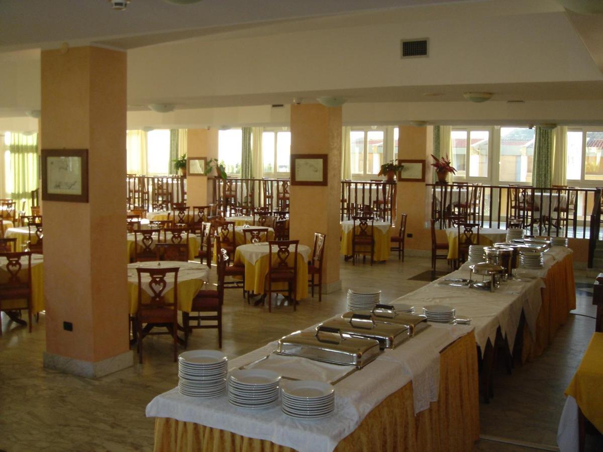 Malaspina Hotel & Resort Bosa Εξωτερικό φωτογραφία
